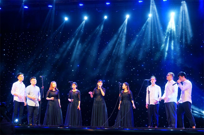 阿卡贝拉《calor  of  the  bells》