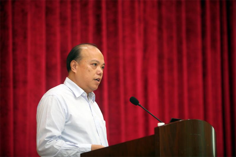 吕琦元副书记总结过去三年学生工作情况