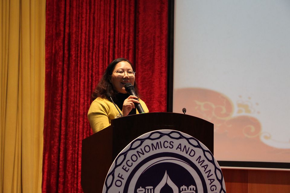 经济与管理学院院长刘继云发表感言