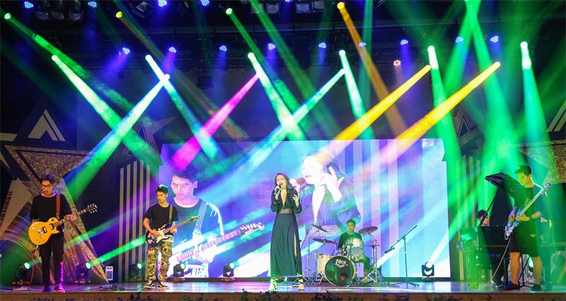 表演 盛夏光年 (3)