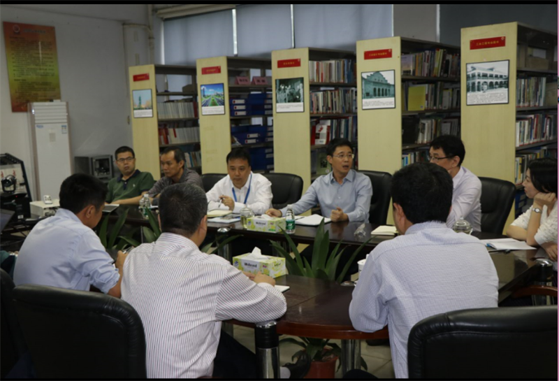 校领导检查评估工作