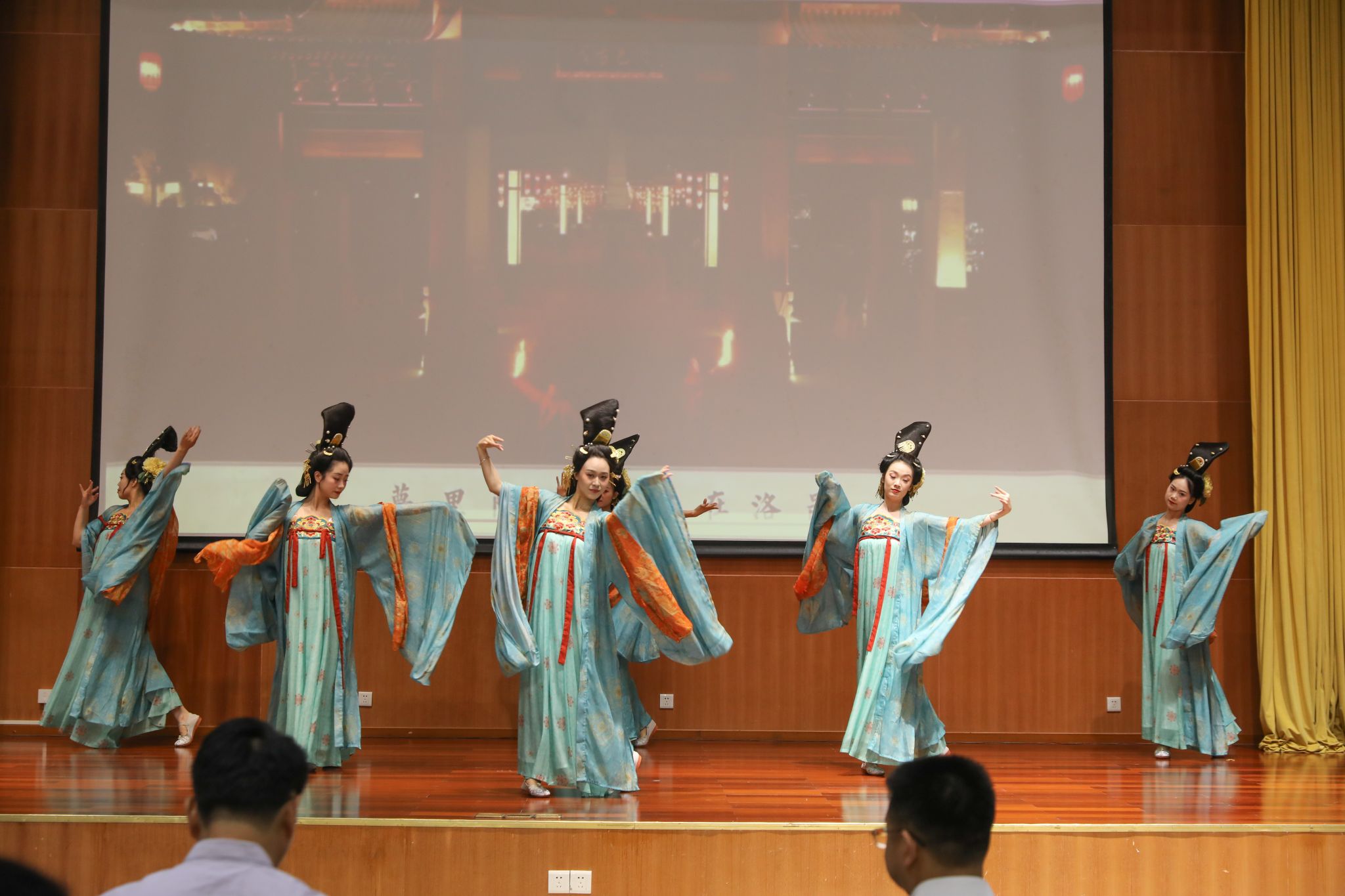 45612藏宝阁资料