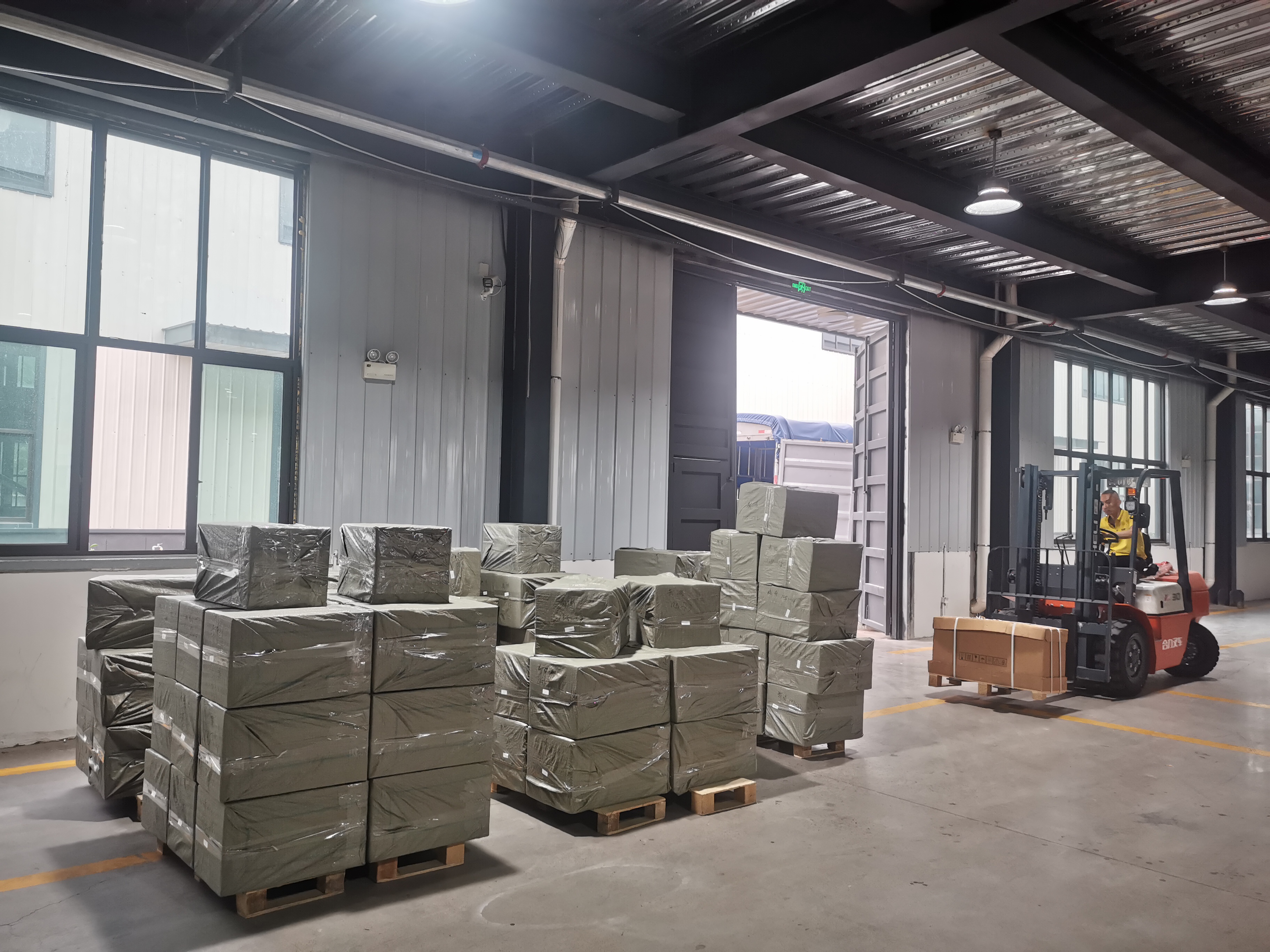 直流调速器厂家发货现场 45612藏宝阁资料